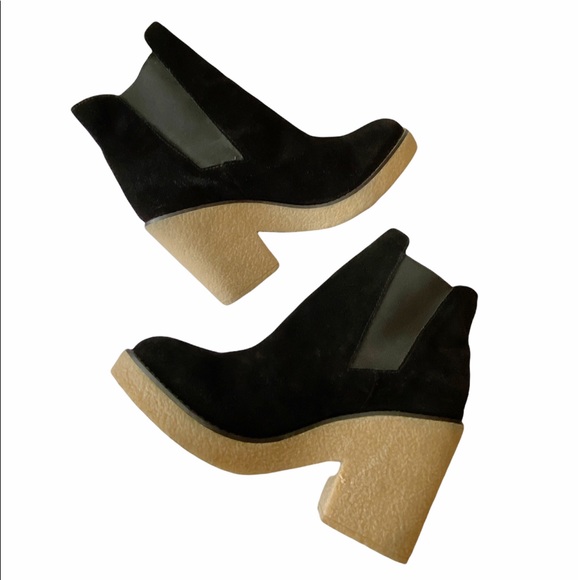 Urban Outfitters Posey Gumsole Classic Boots Boho Black Suede Upper Size 10M - Picture 7 of 11